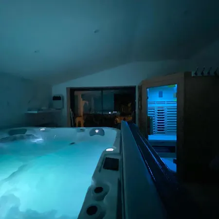 Les 2 Dés De Vignabère - Maison Avec Sauna *